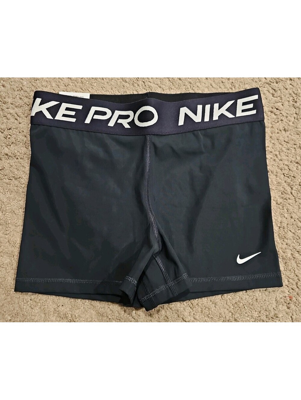 Nike Pro Women's 3" Shorts Size Small (190)